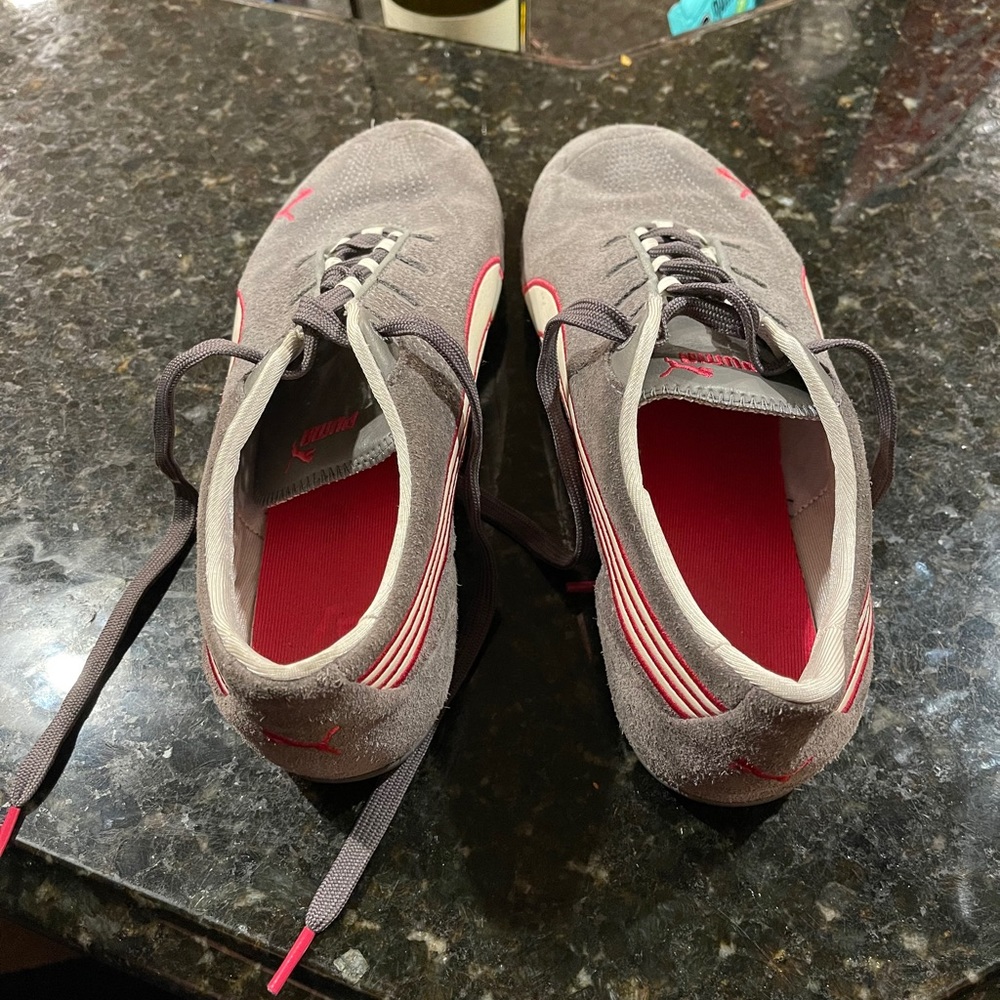 Puma great sport shoes with pink accents